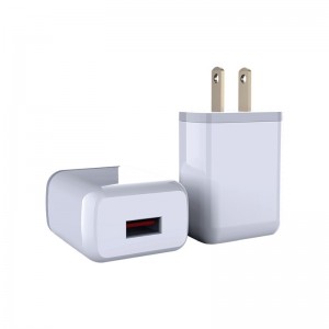 USB intelligens gyorstöltő_MW21-105